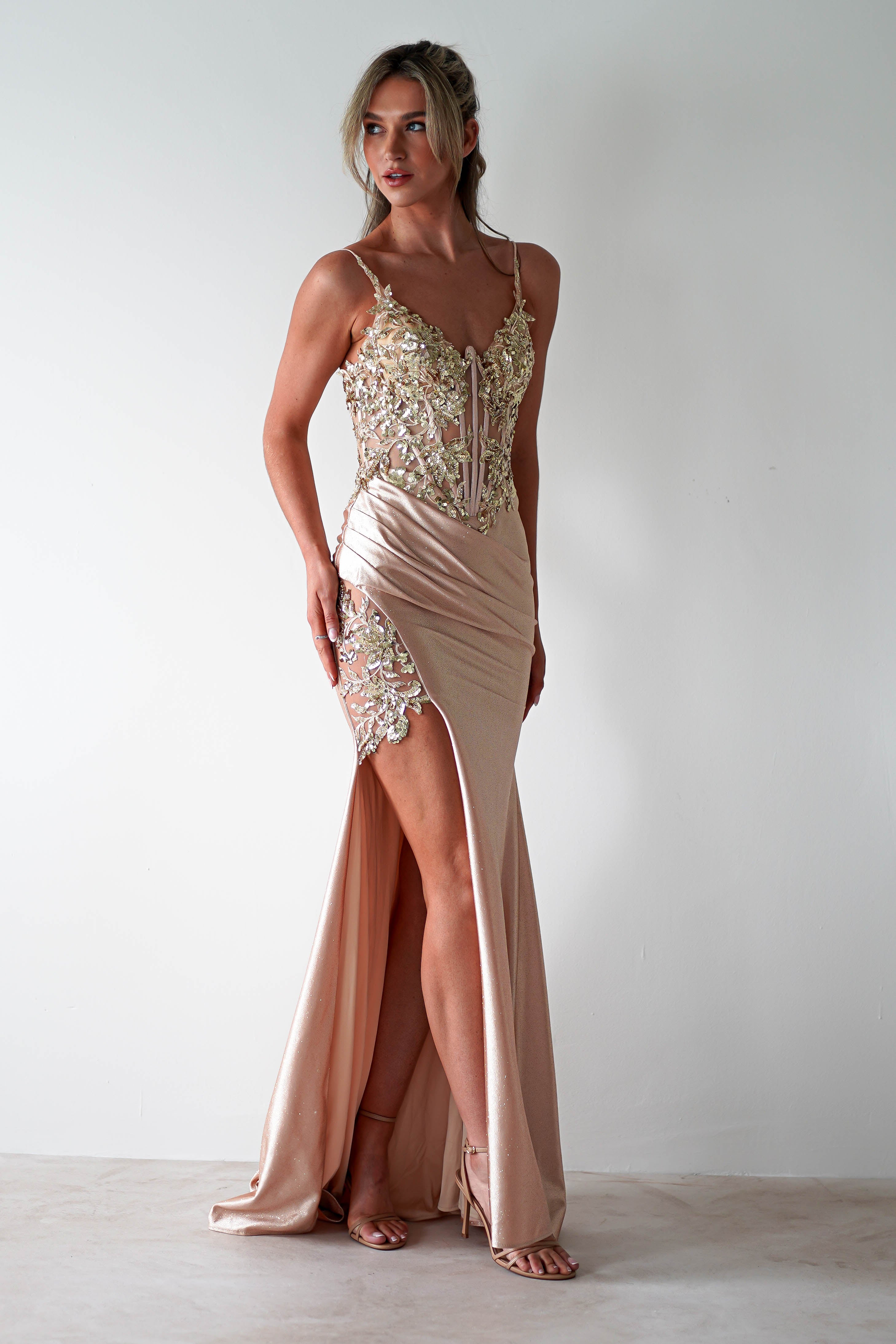 Vestido Regina Champanhe/Dourado