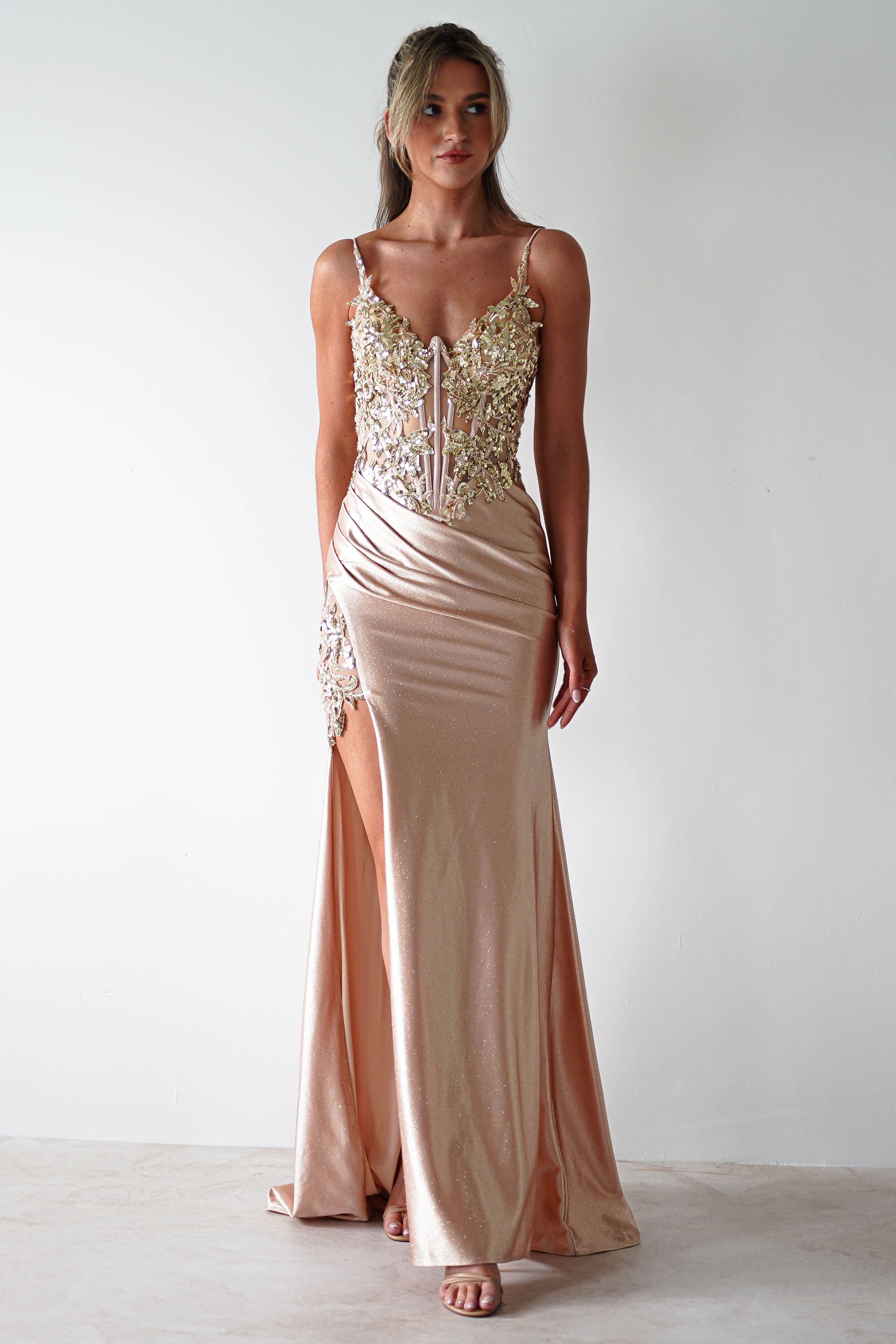 Vestido Regina Champanhe/Dourado