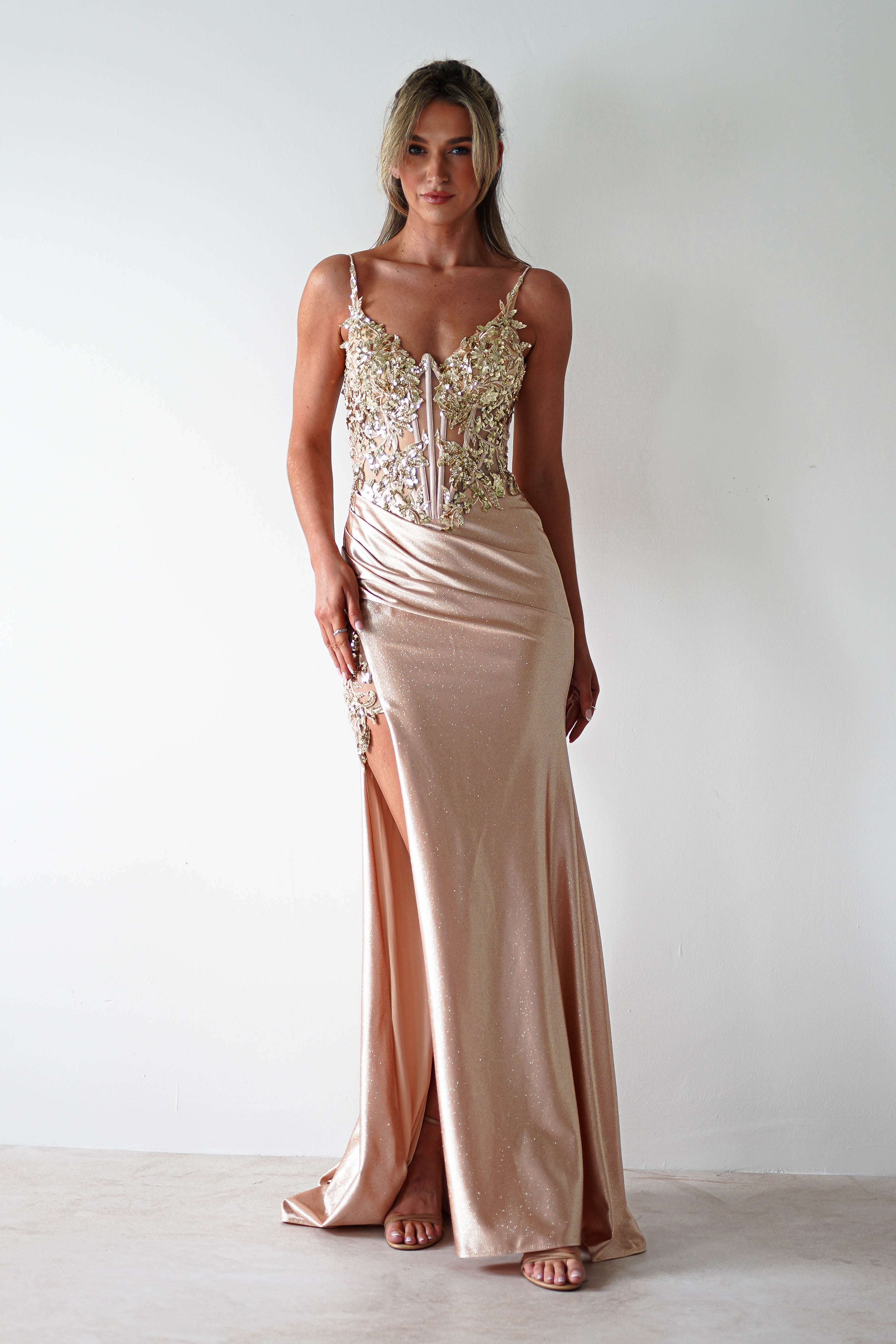 Vestido Regina Champanhe/Dourado