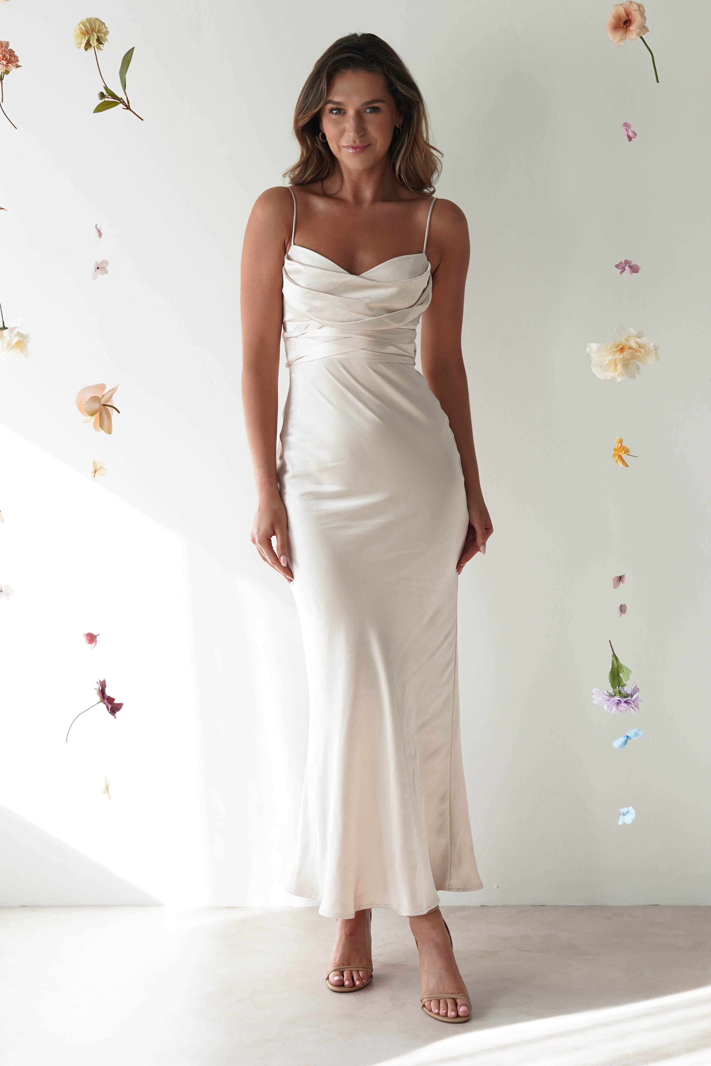 Vestido Everleigh Champanhe